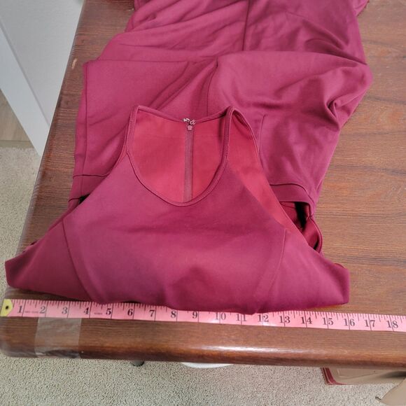 ABBY PARIS Floor-Lenght Formal Dress Burgundy Slit at Front Sz 8 Tall - Picture 10 of 10